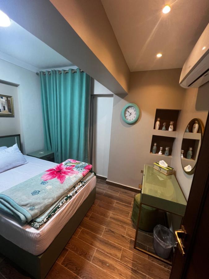 Luxury Flat With Garden And Private Entrance شقة فاخرة بحديقة و مدخل خاص Cairo Exterior foto
